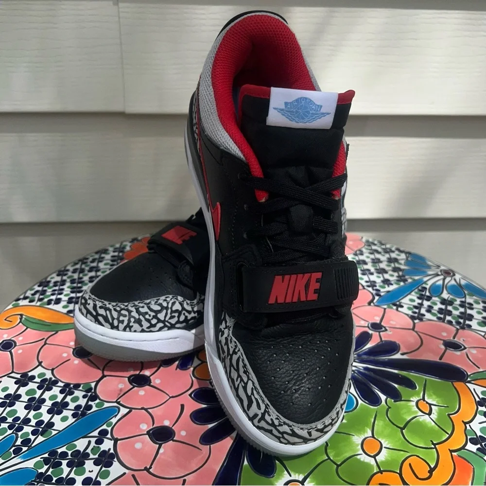 Jordan Legacy 312 Low Chicago Flag Size 7 Air Jordon - Picture 8 of 10